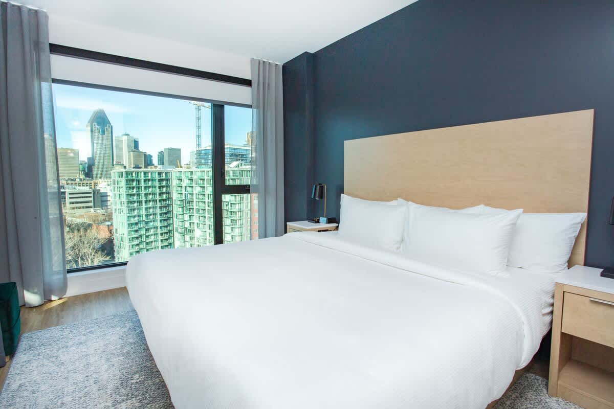 Premium city view | Chic 2 bedroom 2 bath 6