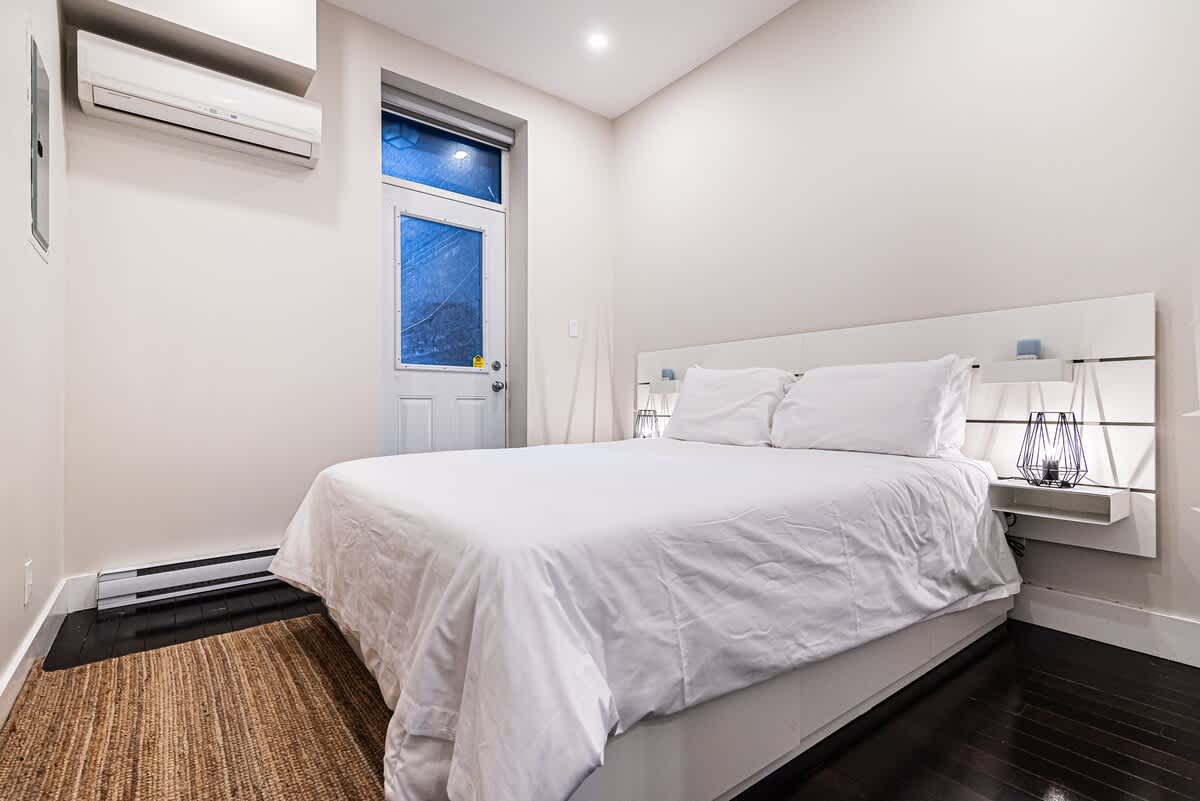 Apartment Fully Furnished 1 bedroom 1-4131 4