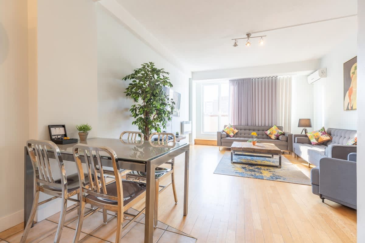 Appartement confortable du centre-ville 401