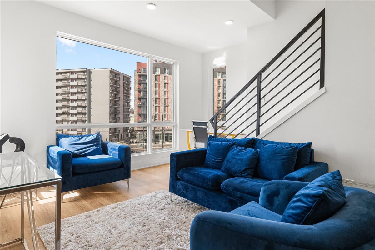 The NEW  Grand Metro Suite | Steps to Capitol Hill