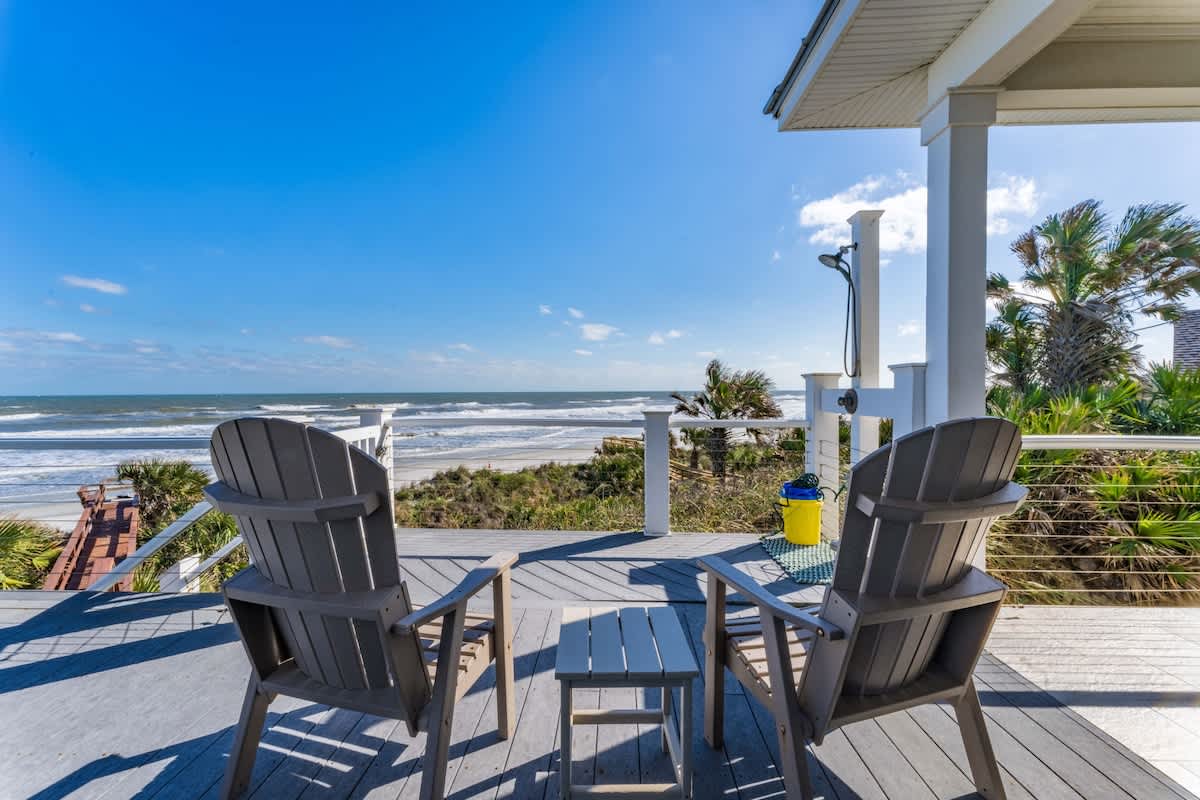 Legacy Dunes- Ocean front, Sleeps 14 — photo 3