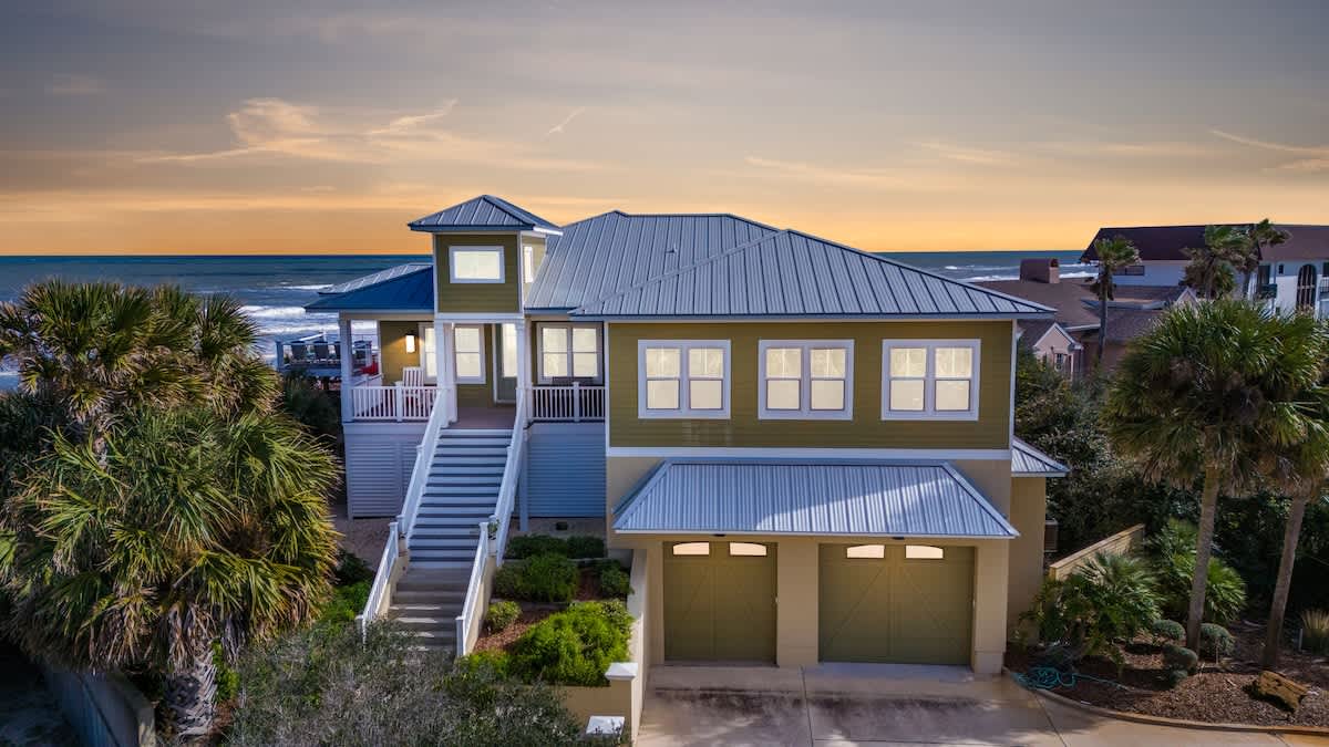 Legacy Dunes- Ocean front, Sleeps 14