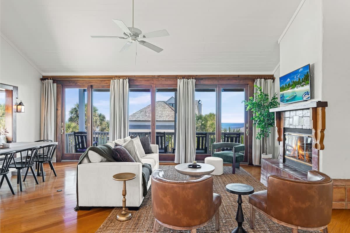 Spanish Villa | Sleeps 12 — photo 2