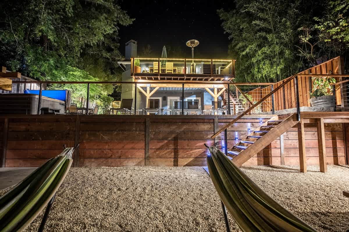 Vista Retreat Hot Tub and Wine Tastings Included 5