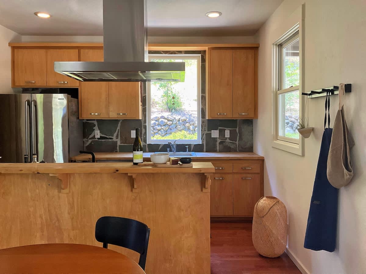 Puccioni Paradise Wine Tastings Included 2