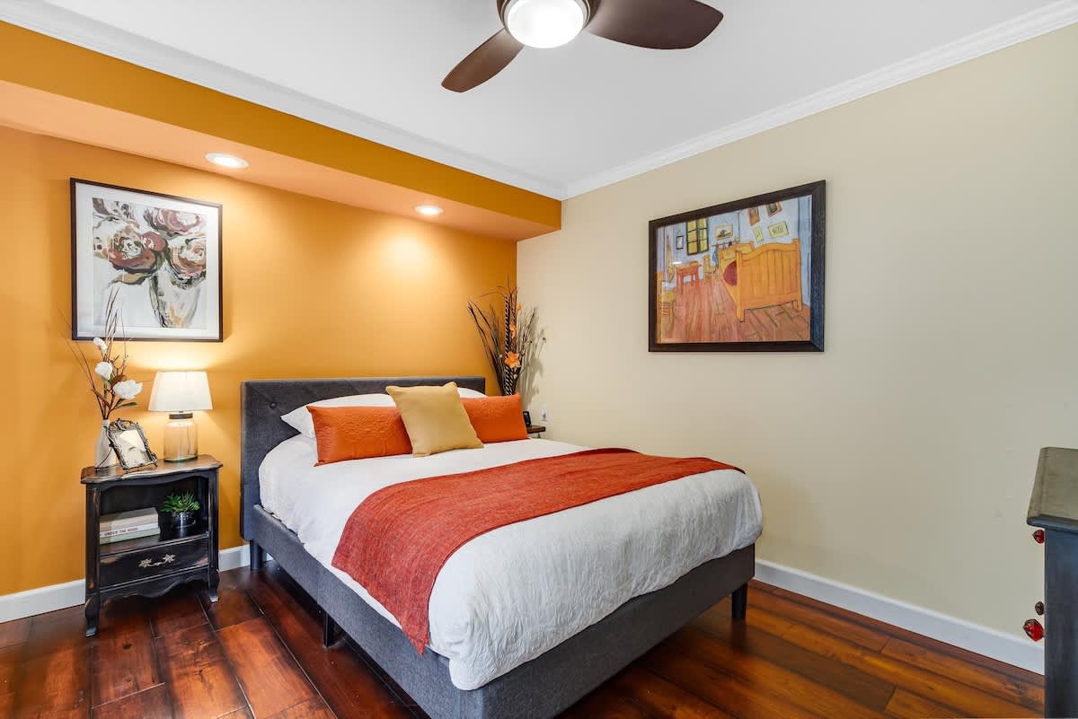 Heart of Healdsburg Wine Tastings Included 2