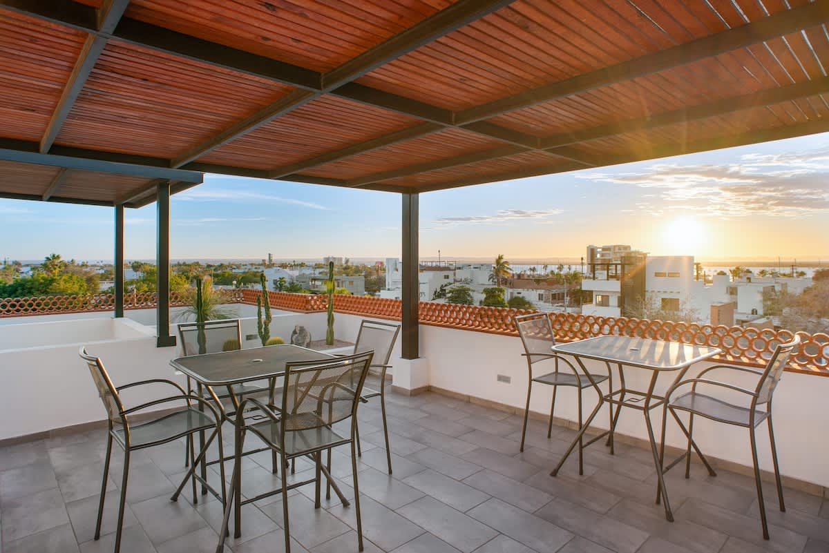 Pineda Studio 301 - Great Location Rooftop Parking — La Paz, Baja California Sur — vacation rental