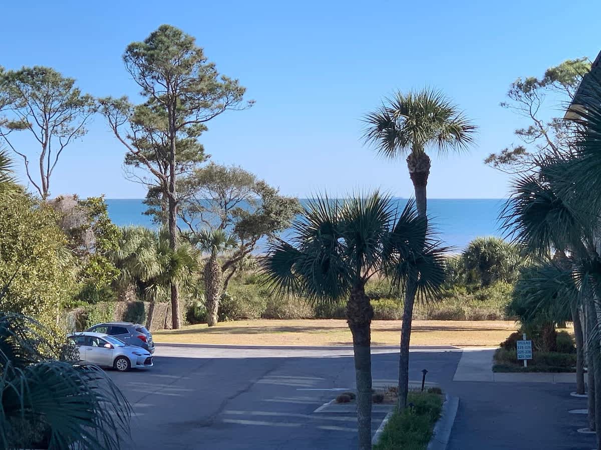 Seaside Villa 207 - Ocean Front with Balcony — Hilton Head Island, SC — vacation rental