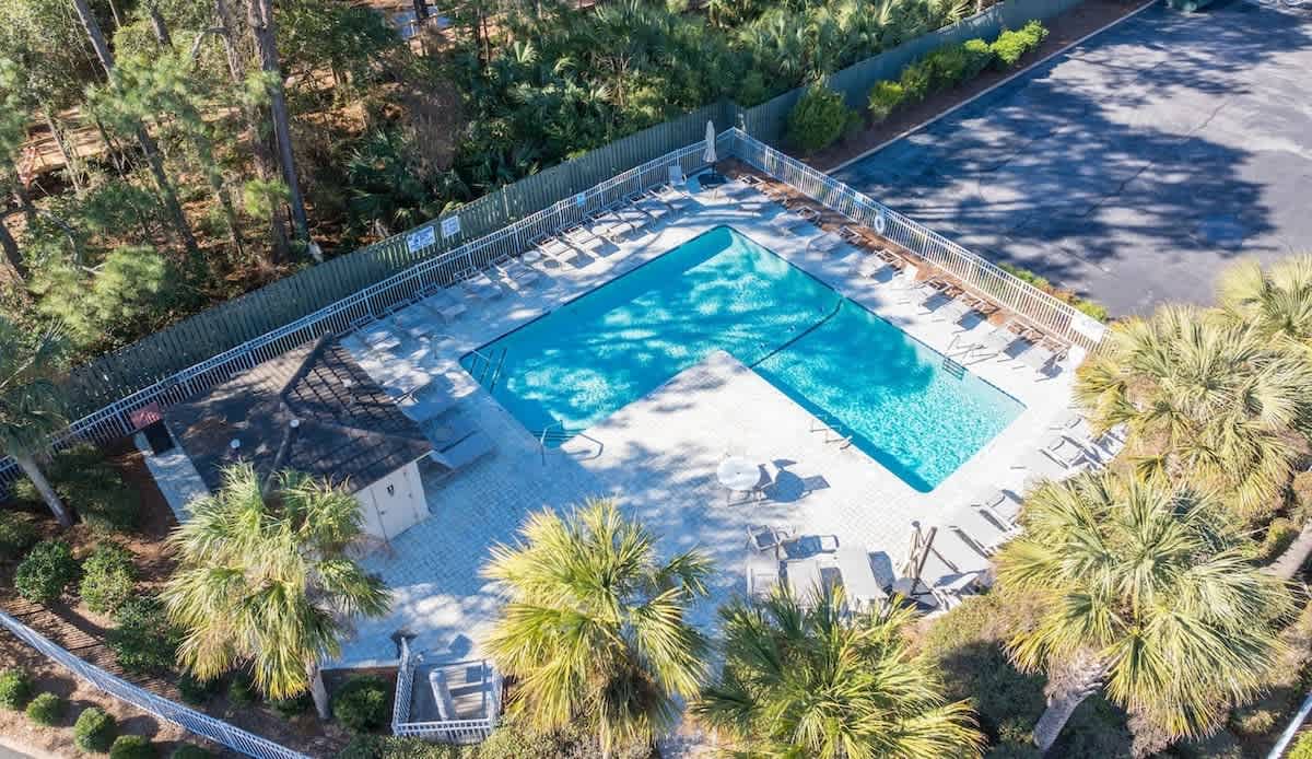 Beachfront Bliss: 1BR Villa at Admiral's Row — Hilton Head Island, SC — vacation rental