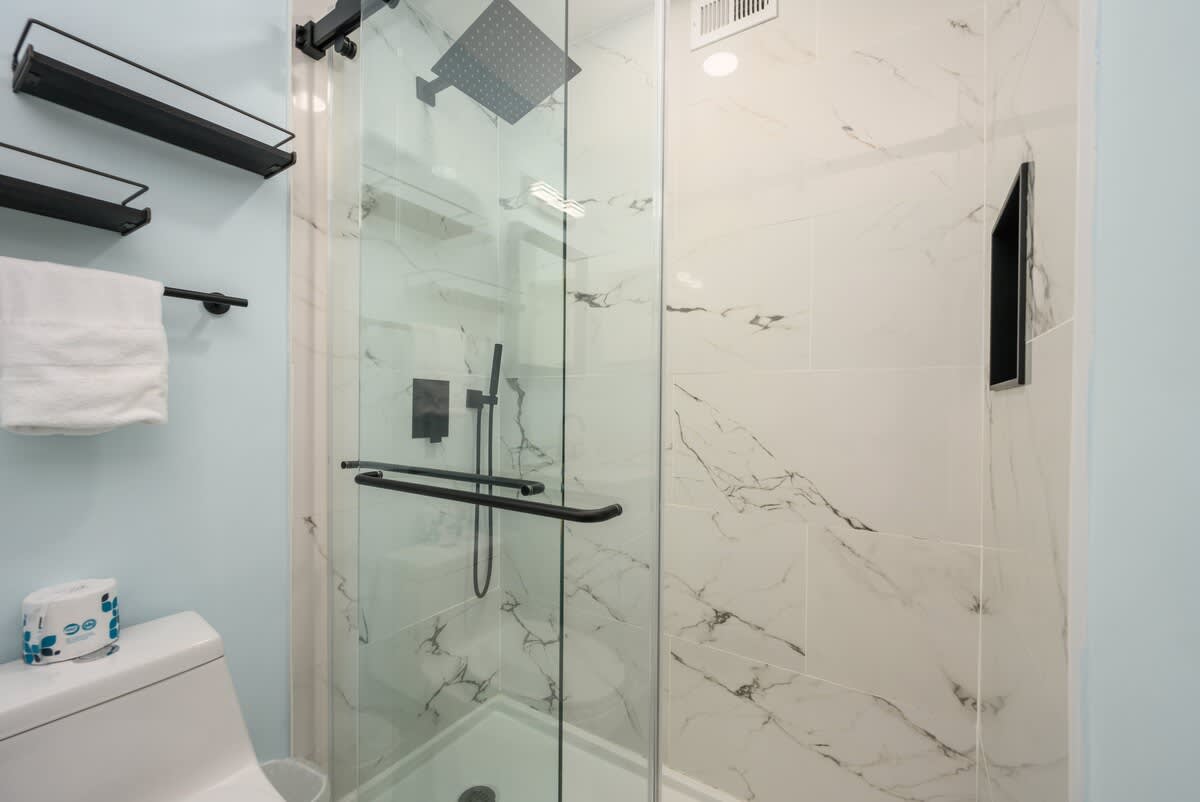 Stylish Hilton Head Villa w/ Pools & Hot Tub — Hilton Head Island, SC — vacation rental