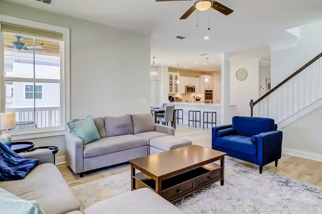 Sea Breeze House | Modern 4BR Walk to Beach — Hilton Head Island, SC — vacation rental