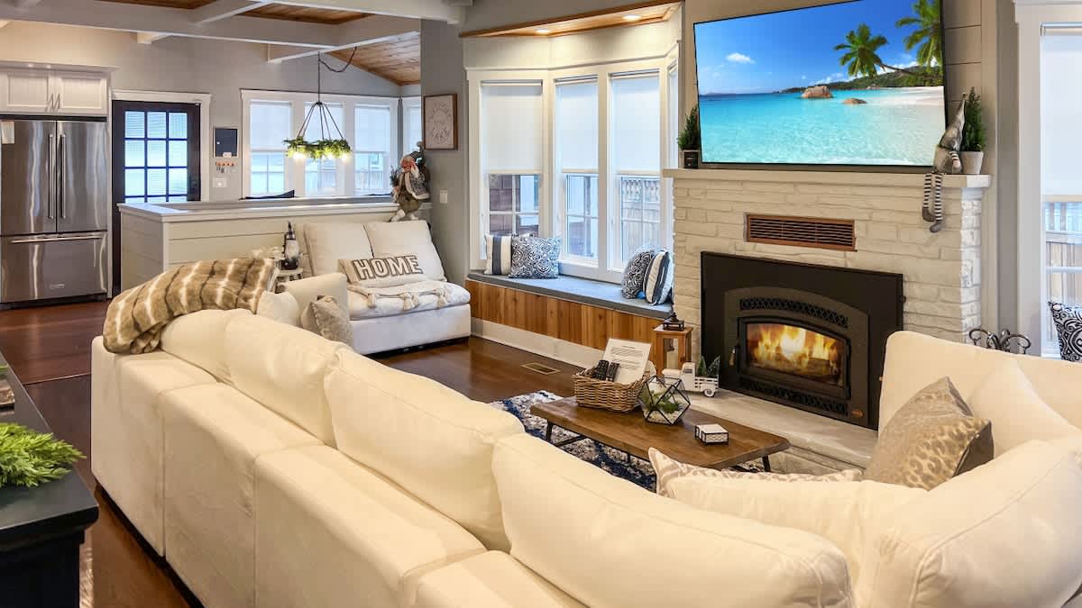Luxury Historic Cottage w/ Chef's Kitchen Downtown — Coeur d'Alene, ID — vacation rental