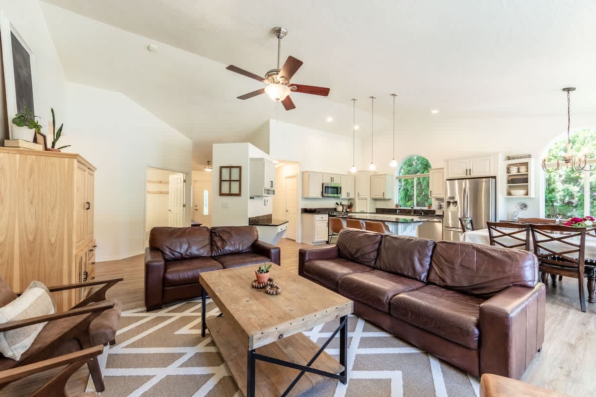 Cozy Family Retreat Fire Pit, Playroom, And Games — Coeur d'Alene, ID — vacation rental