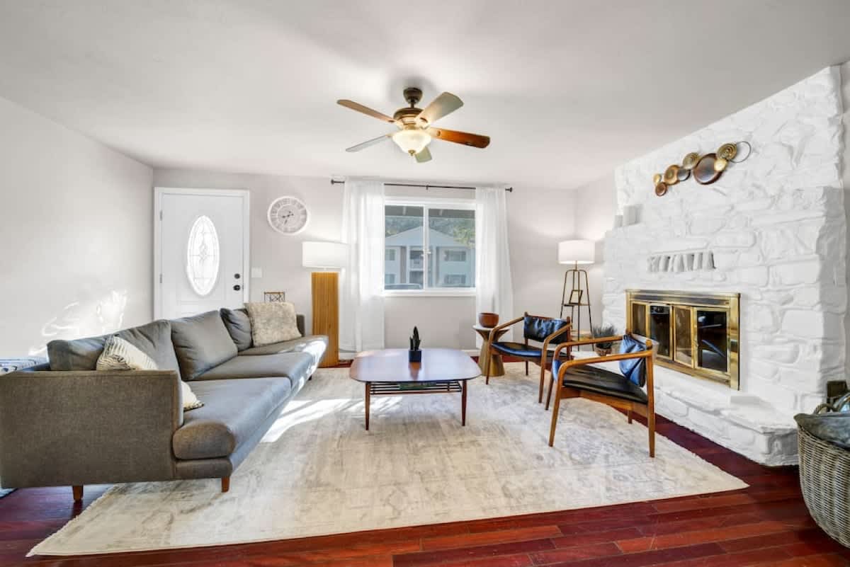 4BR House with Free Parking near Lake CDA — Coeur d'Alene, ID — vacation rental