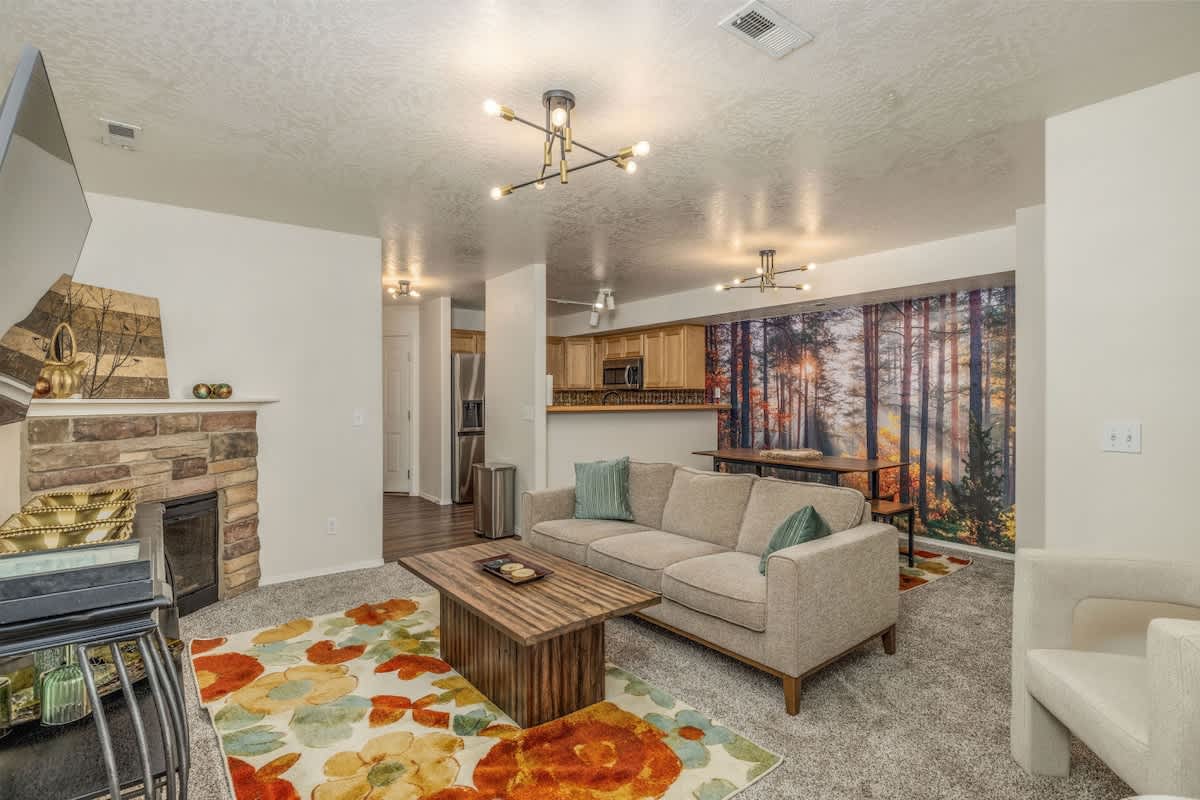 Pet-Friendly Townhome Near Corbin Park — Post Falls, ID — vacation rental