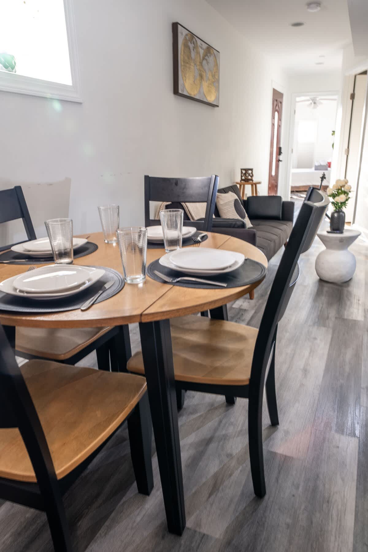 Modern DC Condo w/ Free Parking Permit & City Access