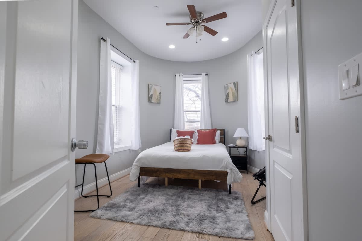 Stylish DC Condo w/ Balcony, Steps to Metro