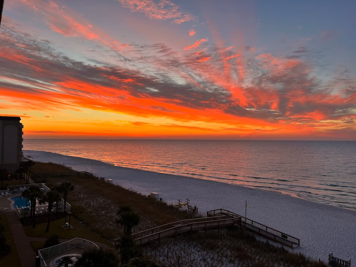 Private beachfront condo, sleeps 8, Perdido Key — Pensacola, FL — vacation rental