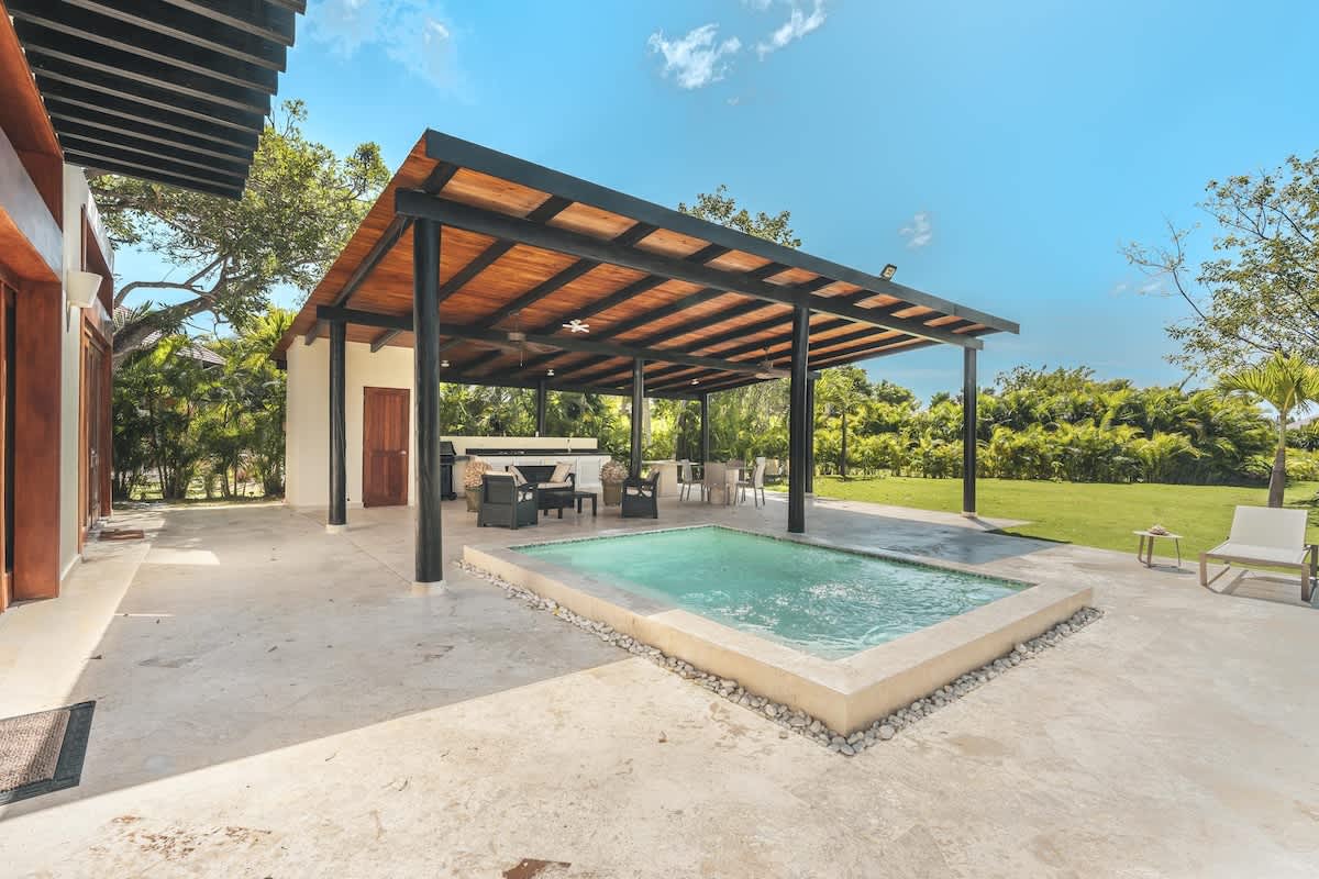 Private 3br Villa With Pool, Bbq & Spacious Garden - Punta Cana