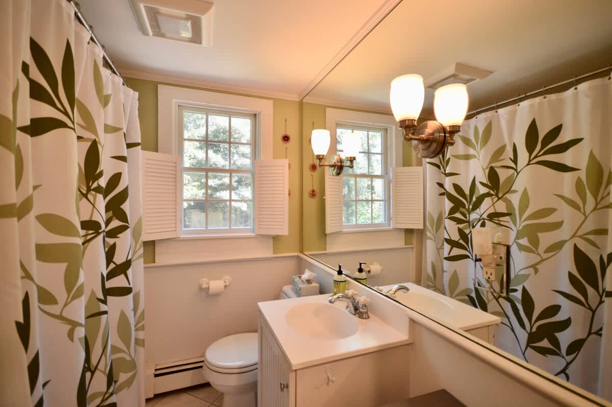 Dog Friendly 3 Bedroom Near Nauset Beach 9