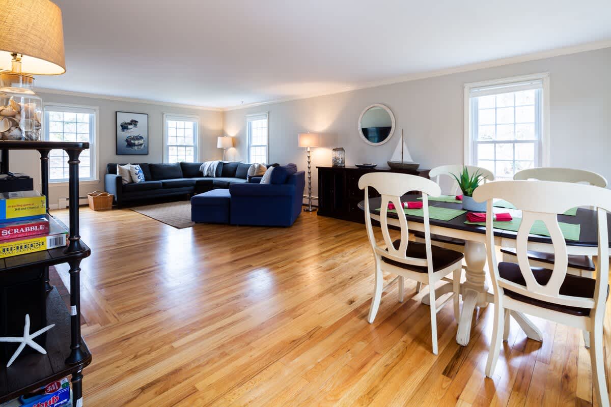 Dog Friendly Chatham 4 Bedroom A C 5