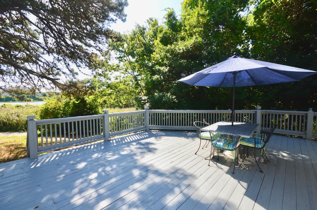 Tranquil and private setting with nice views of Town Cove