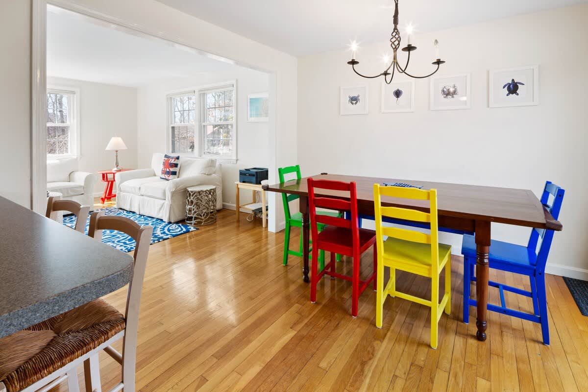 Beautiful Home w Association Pool 8