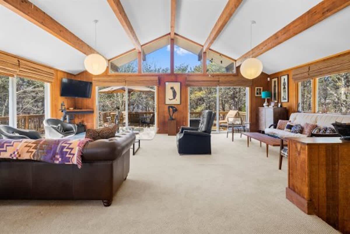 Beautiful Secluded North Truro Home with Private Association Beach Access and Parking