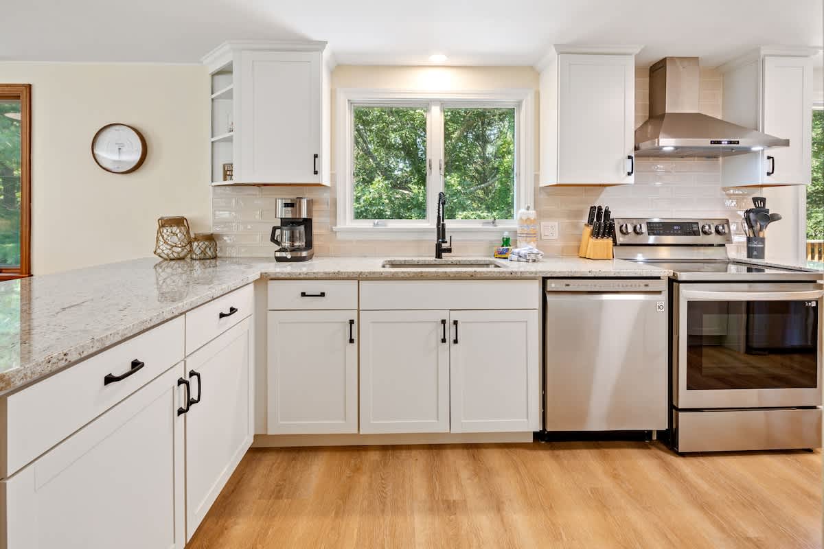 Newly Updated 5 Bedroom Home in Eastham Five Minutes to Ocean Beaches