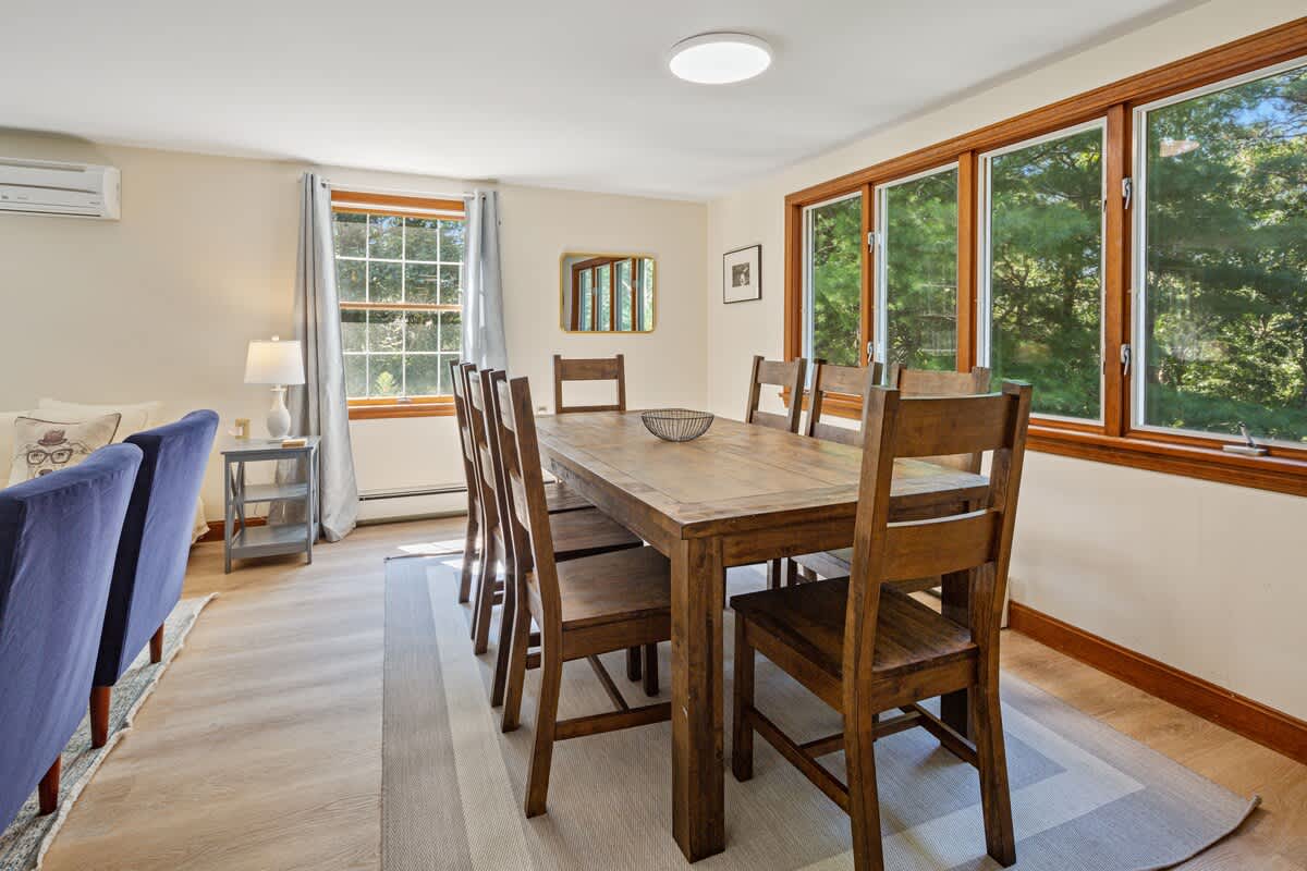 Newly Updated 5 Bedroom Home in Eastham Five Minutes to Ocean Beaches 5