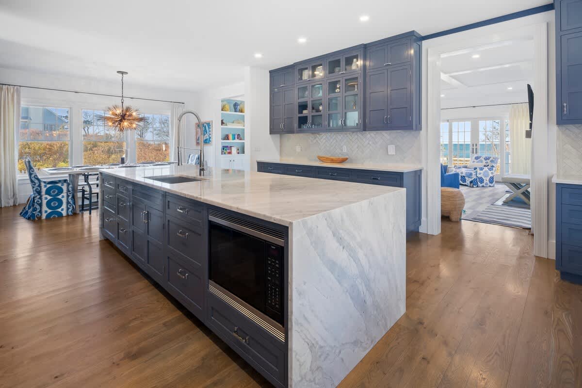 Luxury Waterfront Home on Cape Cod Bay in Brewster with Private Beach Access 3