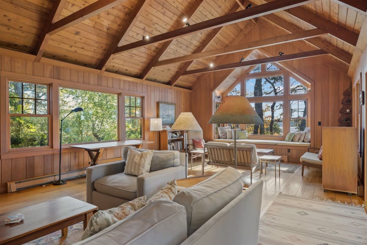 Sweeping Water Views Deeded Beach Access Pet Friendly and AC 5