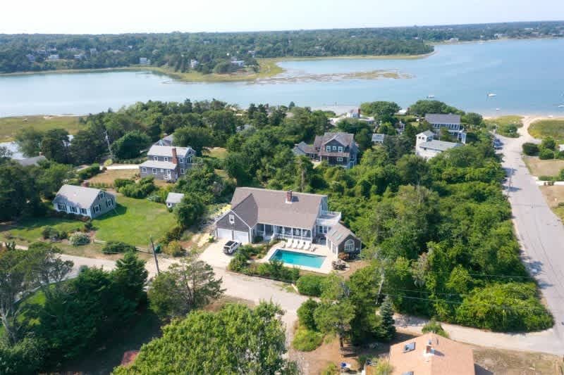 Brilliantly updated 5 Bedroom