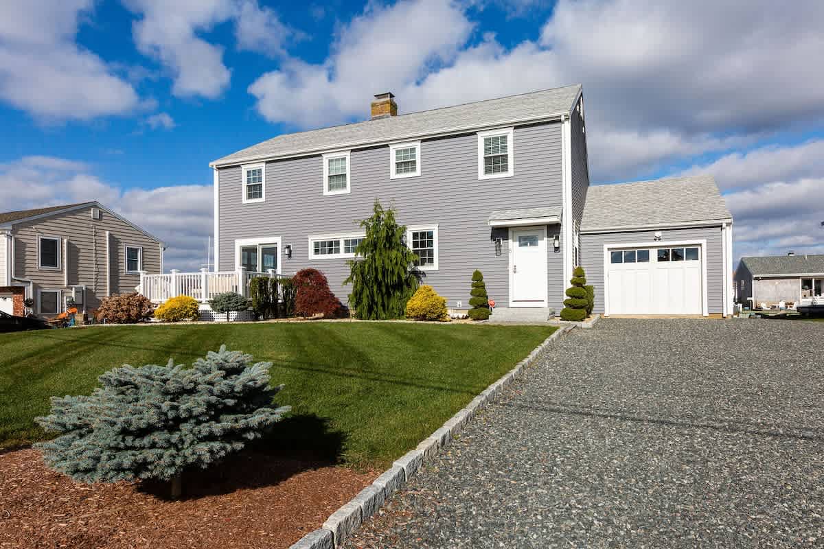 Waterfront Home with a Private Dock on Beautiful Parker s River in South Yarmouth 3