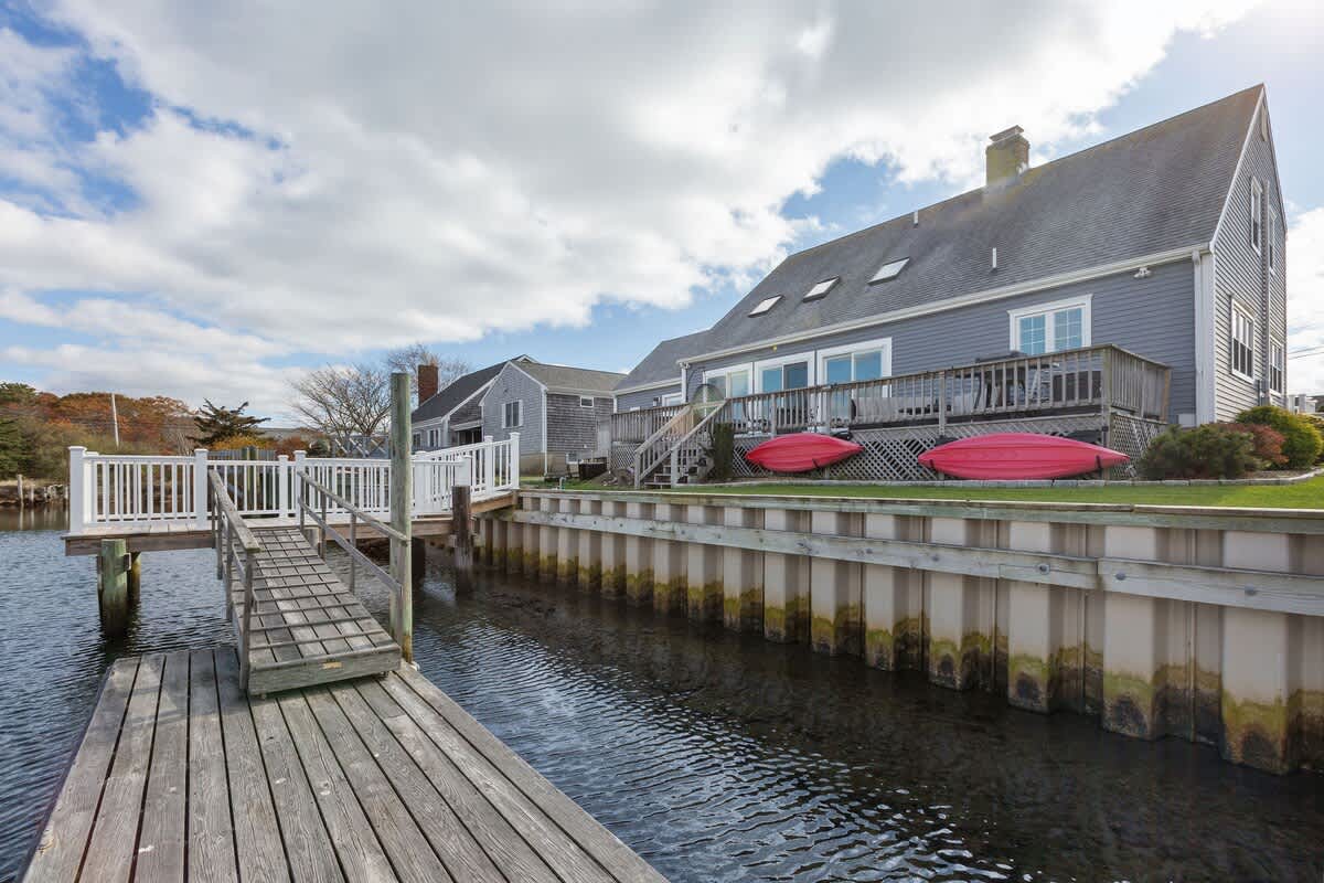 Waterfront Home with a Private Dock on Beautiful Parker s River in South Yarmouth