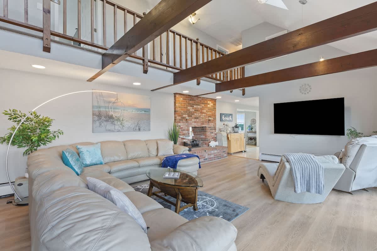 Waterfront Home with a Private Dock on Beautiful Parker s River in South Yarmouth 6