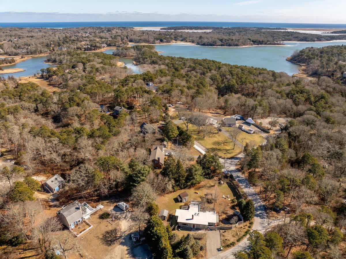 New 2025 Easy Walk to Scenic Kent s Point in Beautiful Orleans MA Pet Friendly