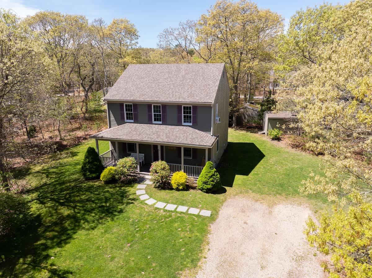 Walk to Seymour Pond beach