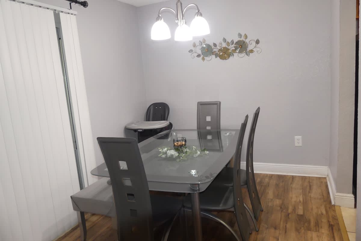 Centrally located cozy 2BR near attractions - Foto 7