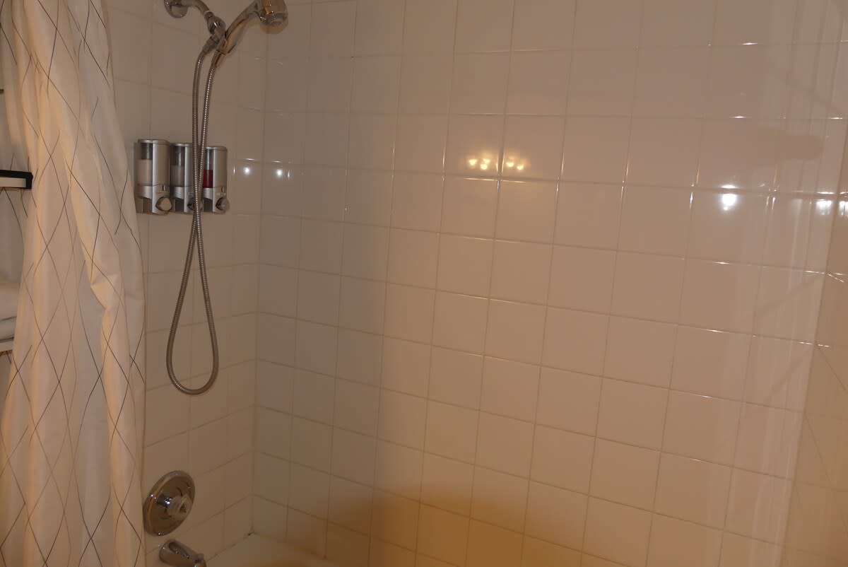 Centrally located cozy 2BR near attractions - Foto 34