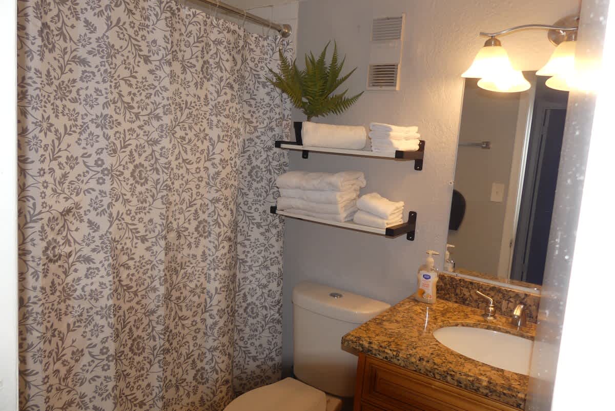 Centrally located cozy 2BR near attractions - Foto 40