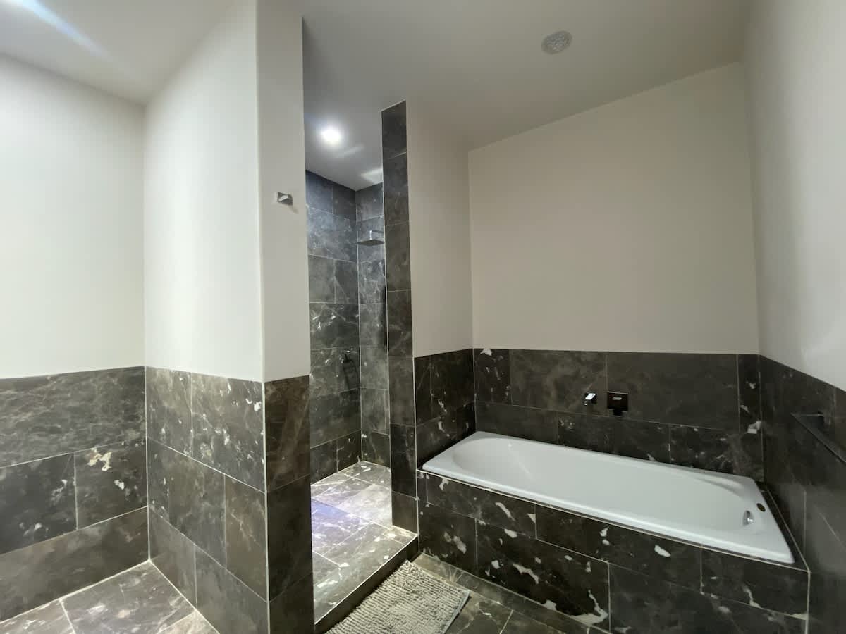 1st bathroom in suite