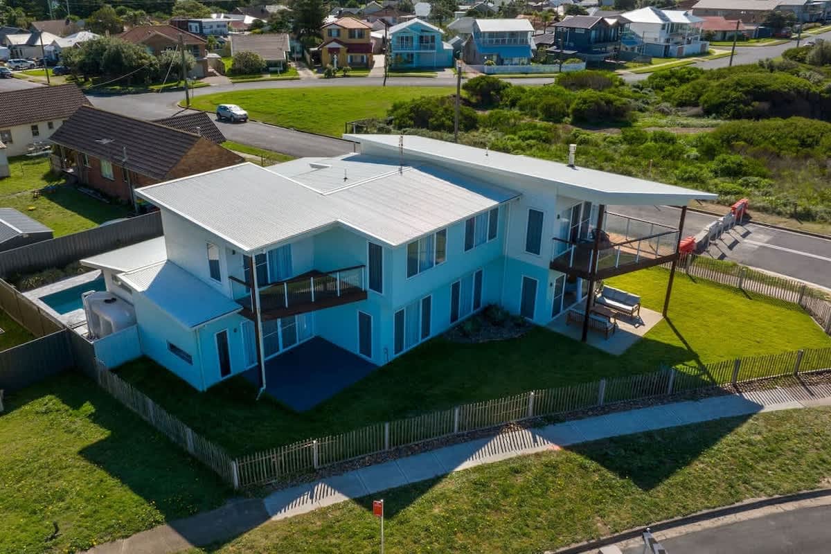Sea Sand and Serenity at Stockton – Stunning Sophistication