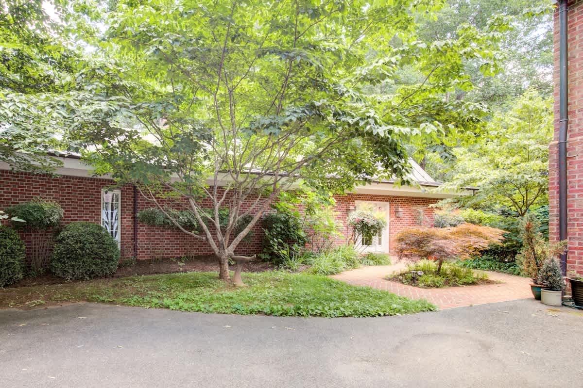 Cabell Cottage - vacation rental in Charlottesville — photo 7 of 32