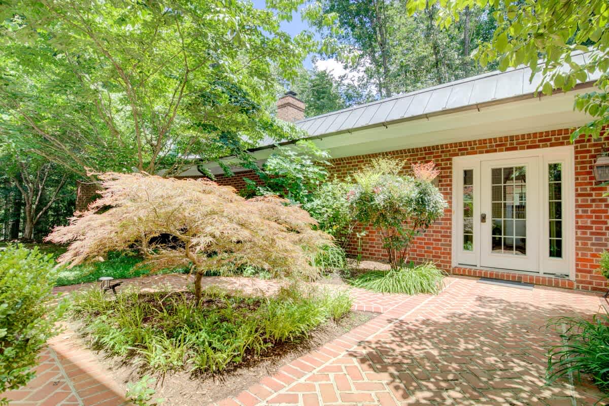 Cabell Cottage - vacation rental in Charlottesville — photo 9 of 32
