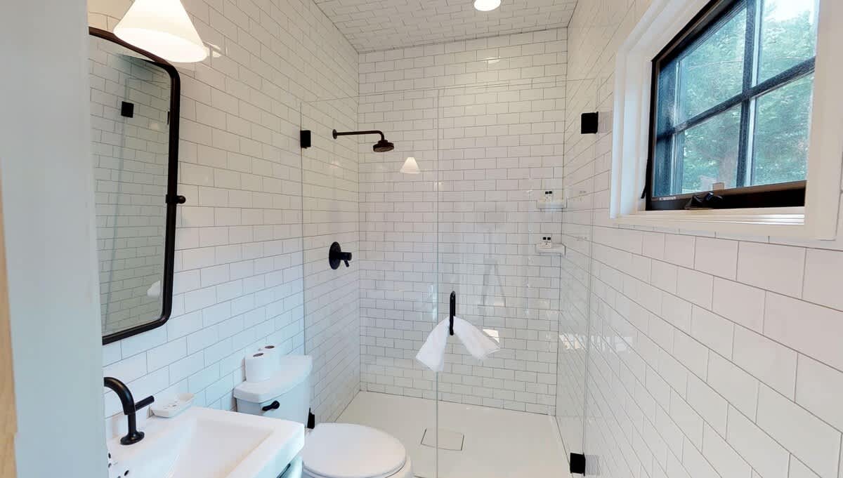 Belmont Flat - vacation rental in Charlottesville — photo 9 of 16