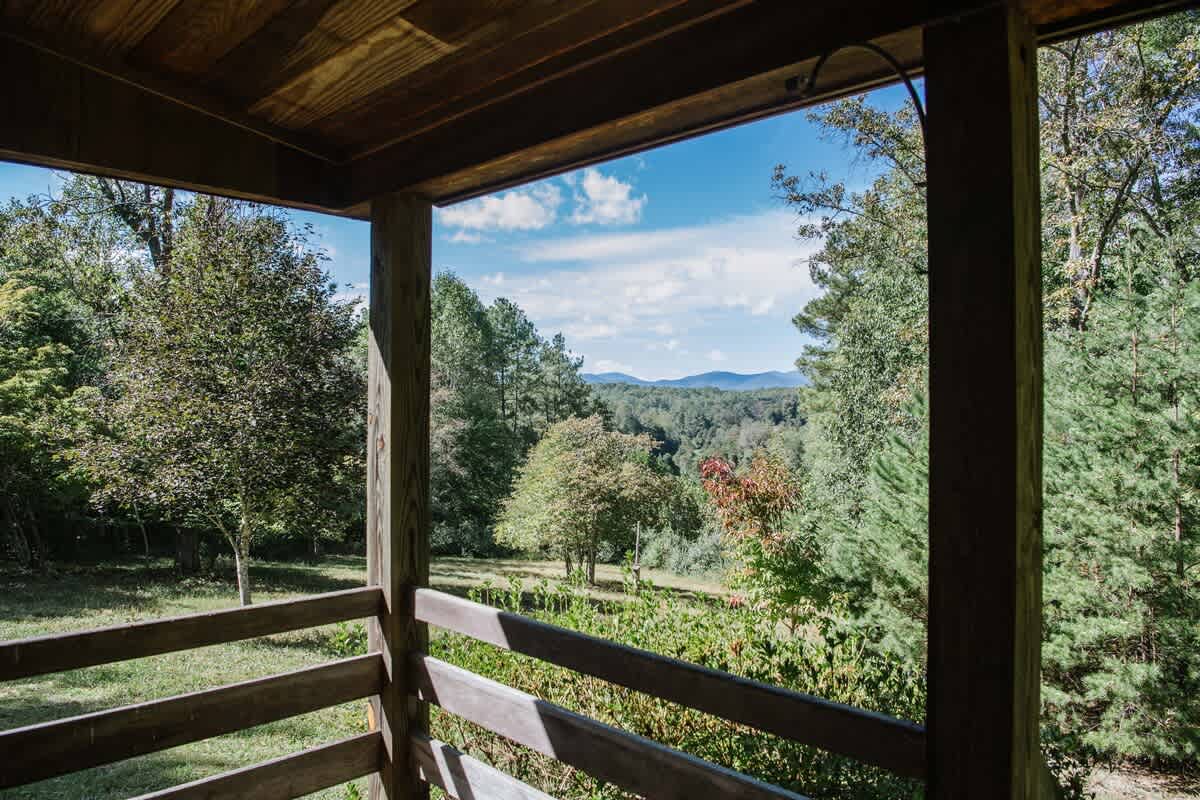 Two Stone Row: Tim`s Cabin - vacation rental in Charlottesville — photo 31 of 35