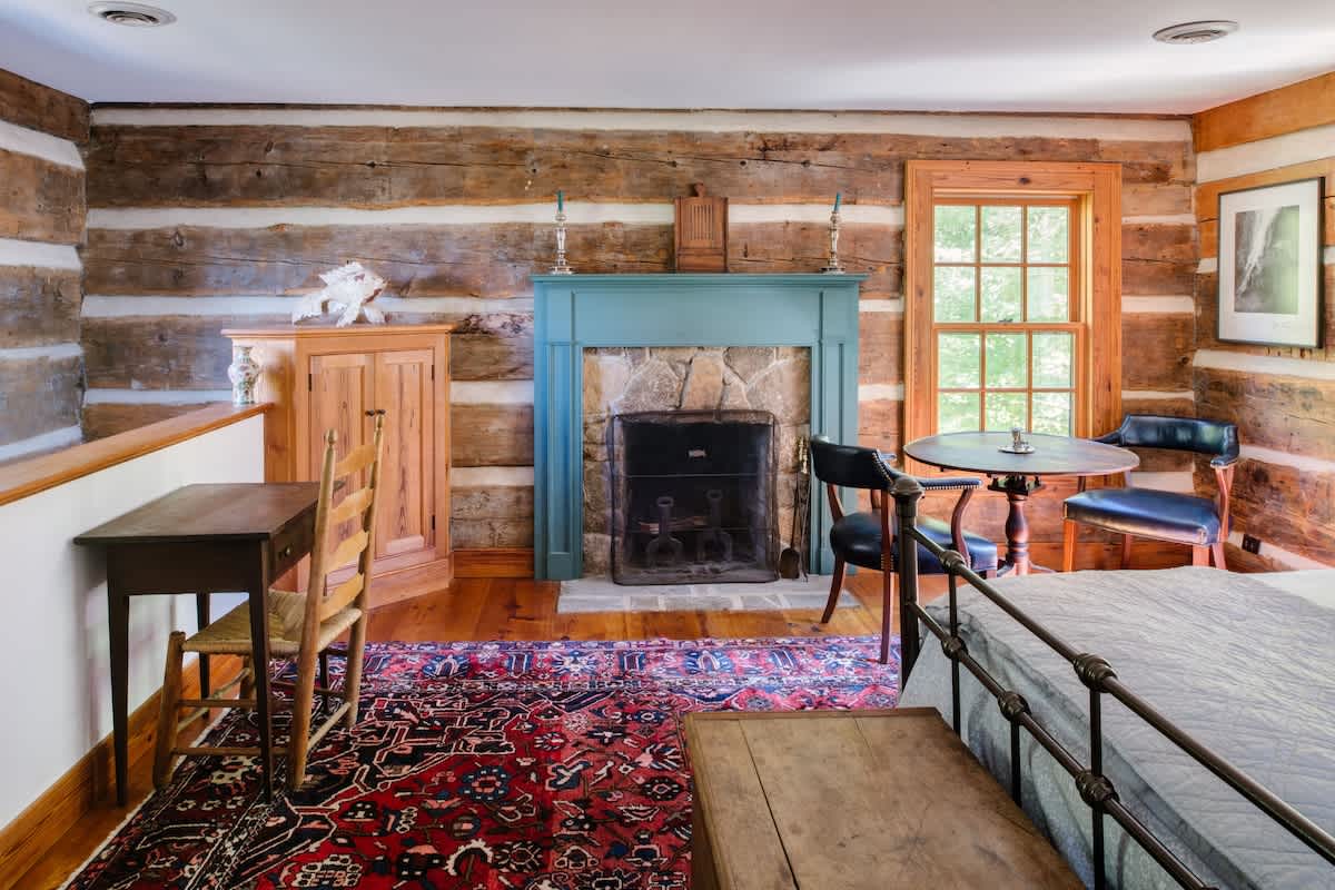 Two Stone Row: Tim`s Cabin - vacation rental in Charlottesville — photo 8 of 35