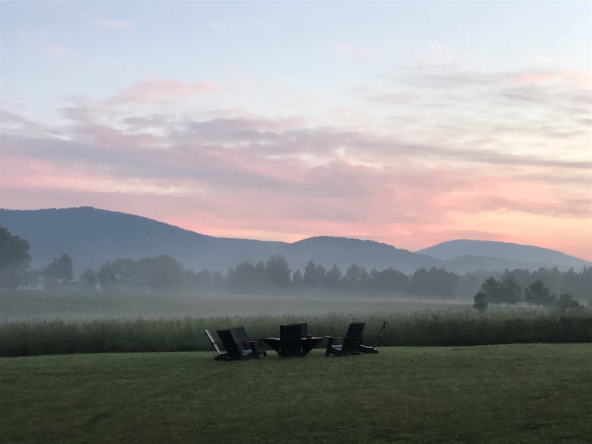 Waterperry Farm Farmhouse - vacation rental in Charlottesville — photo 2 of 19