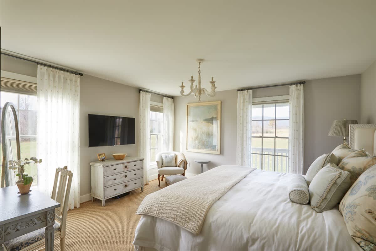 Waterperry Farm Farmhouse - vacation rental in Charlottesville — photo 8 of 19